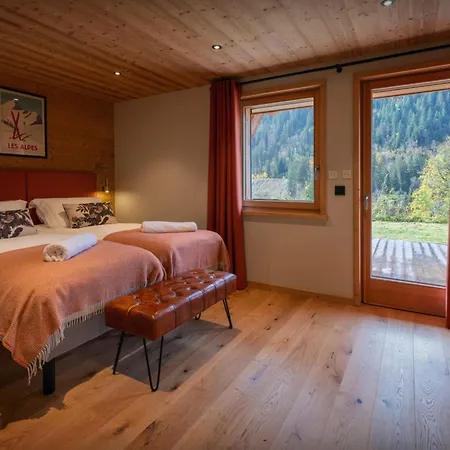 Chalet Q - Ovo Network